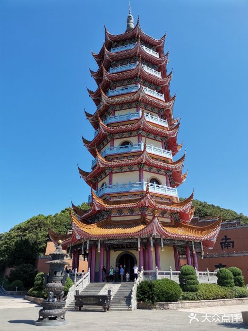 岱山房产中介：把握市场脉搏，开启购房新篇章